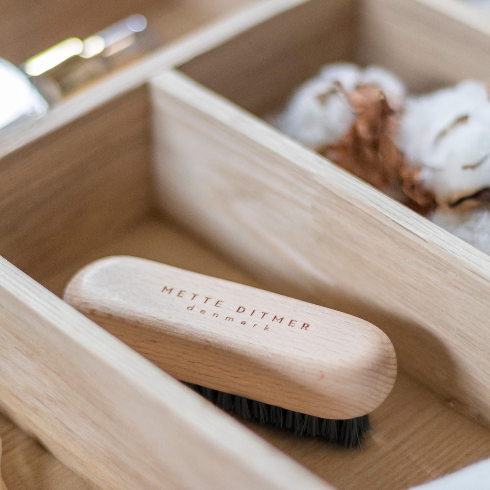 Nail Brush Clean